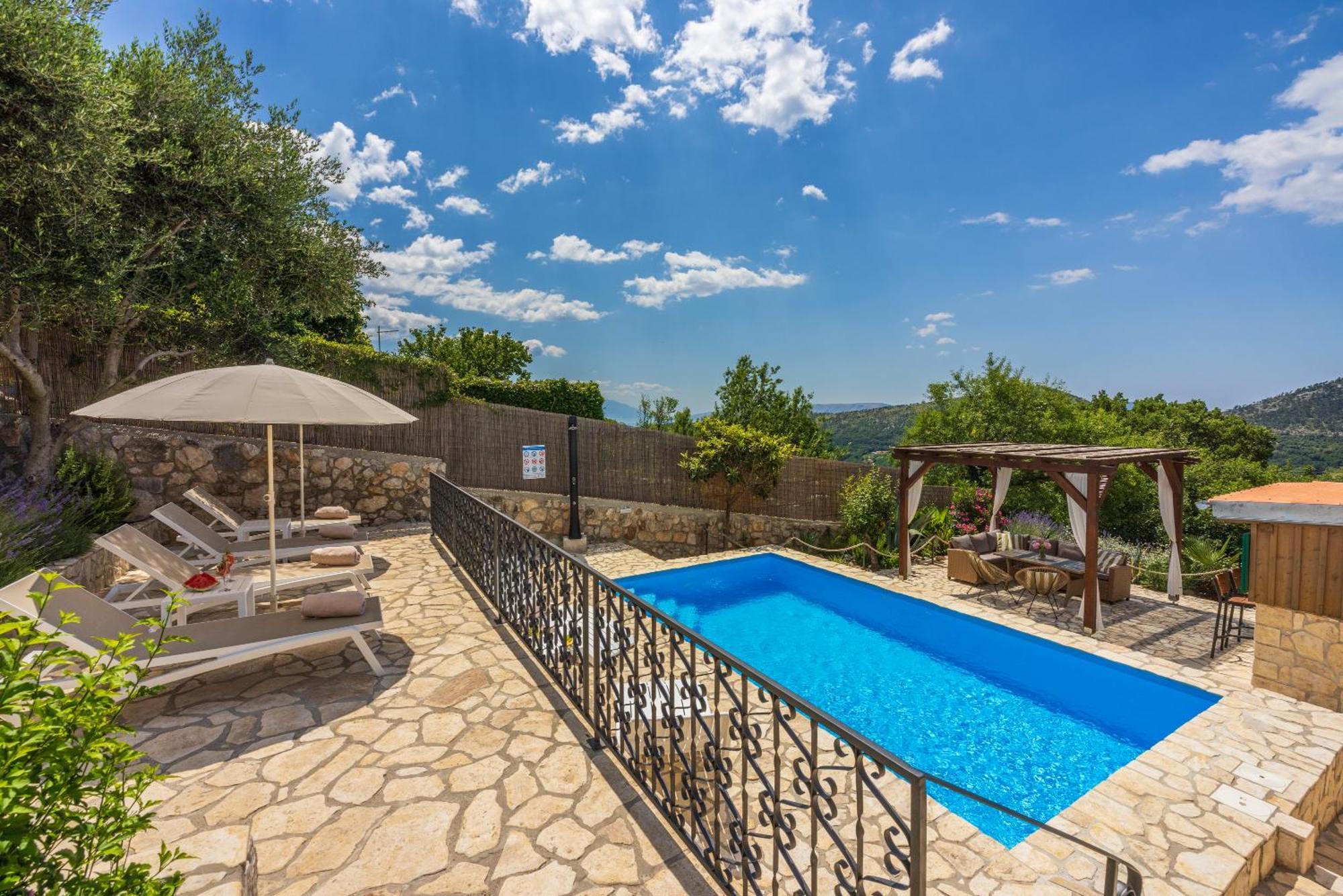 Villa Cocoon - Vacation Home With Heated Pool & Garden Bribir  Exterior foto