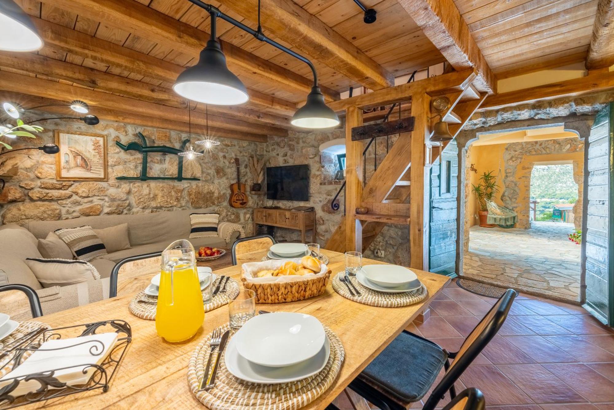 Villa Cocoon - Vacation Home With Heated Pool & Garden Bribir  Exterior foto